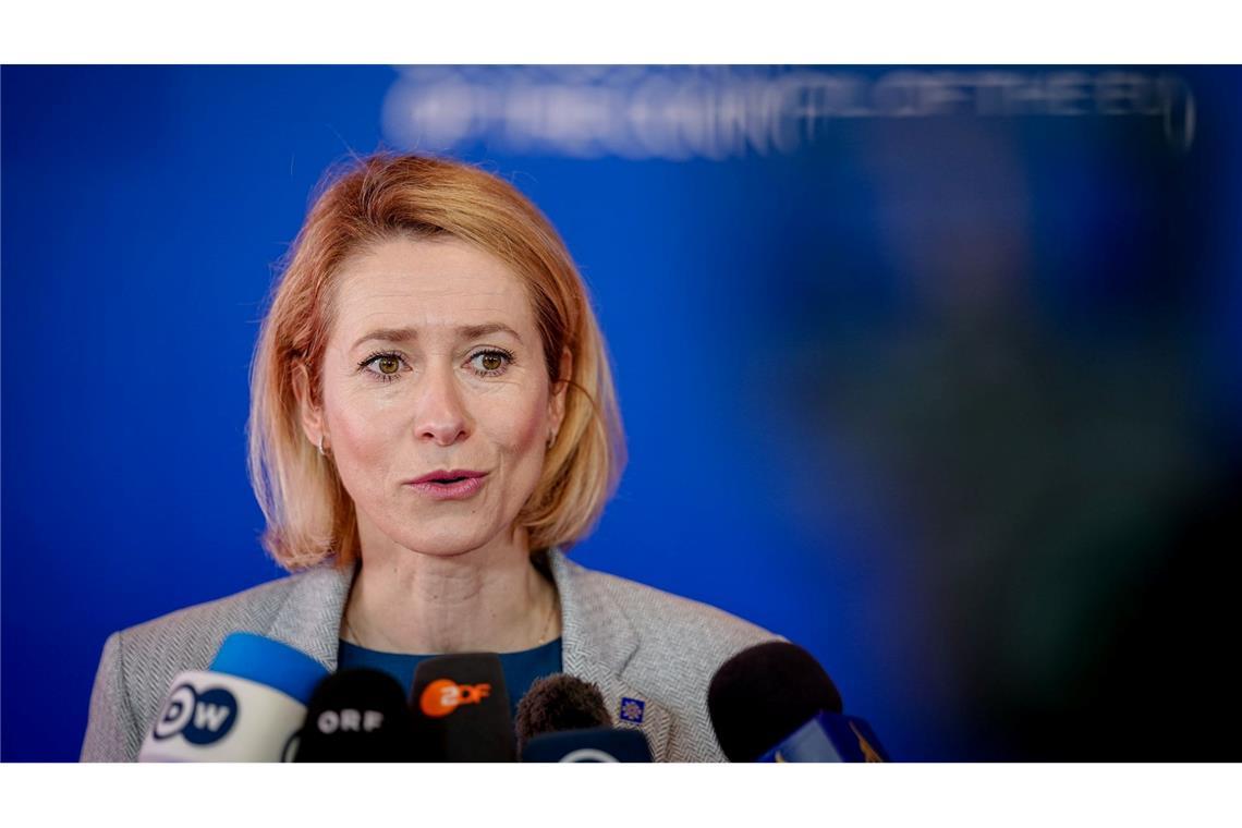 EU-Chefdiplomatin Kaja Kallas will nach der Abwahl Orbans bisherige Tabus bei Russland-Sanktionen infrage stellen.