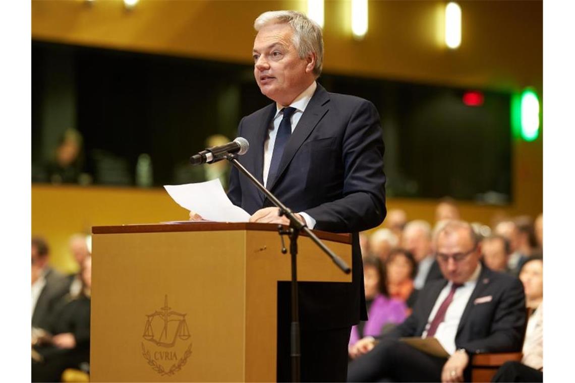 EU-Justizkommissar Didier Reynders erhöht den Druck auf Polen wegen der umstrittenen Justizreform. Foto: Thomas Frey/dpa