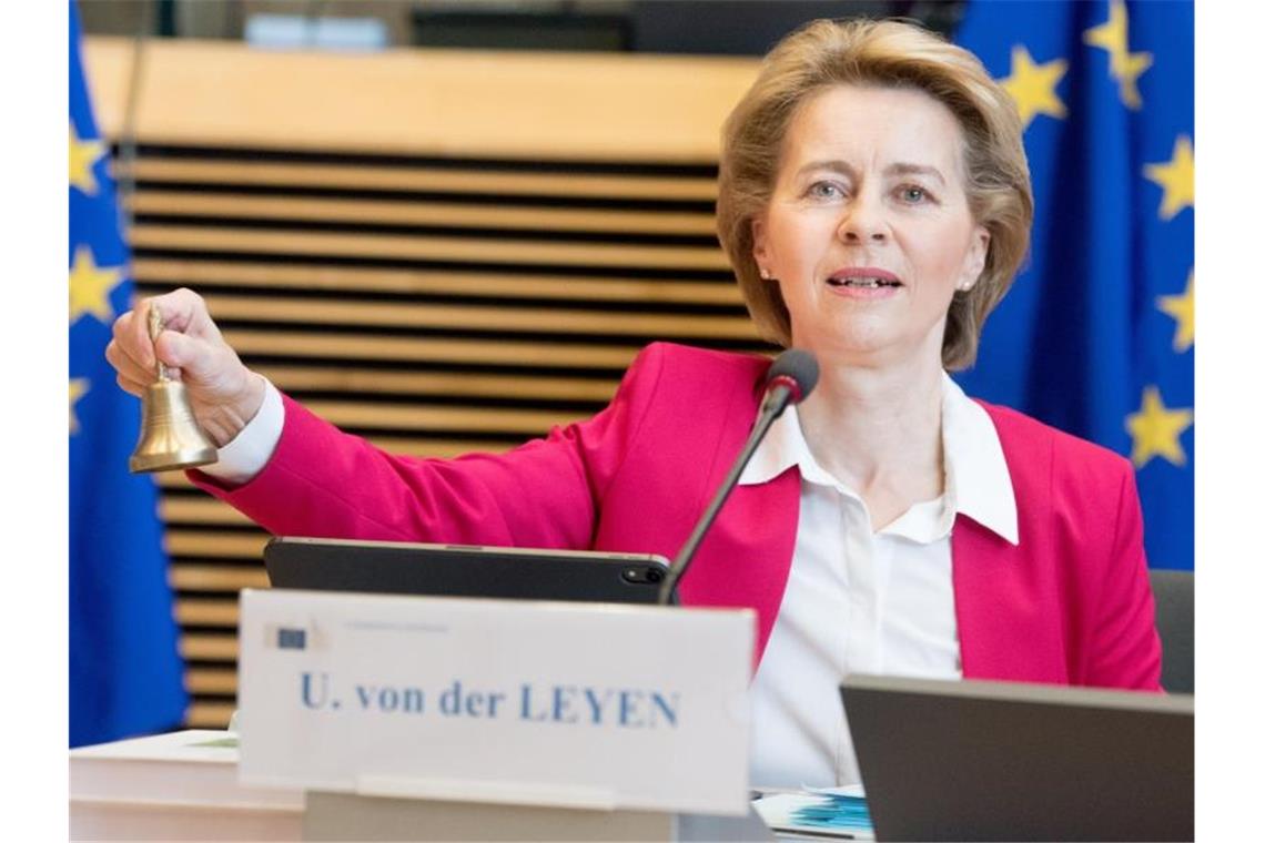 EU-Kommission: 750 Milliarden Euro für Wiederaufbauprogramm EU-Kommissionspräsidentin Ursula von der Leyen hat sich bei ihrem Konzept eng an dem Vorschlag Deutschlands und Frankreichs orientiert - geht aber deutlich darüber hinaus. Foto: Etienne Ansotte/European Commission/dpa