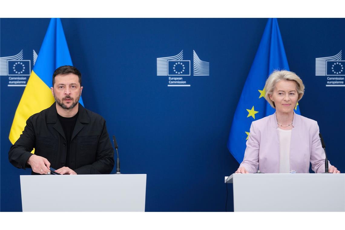 Nach Putin-Gespräch: Trump empfängt Selenskyj EU-Kommissionspräsidentin Ursula von der Leyen reist am Montag mit.