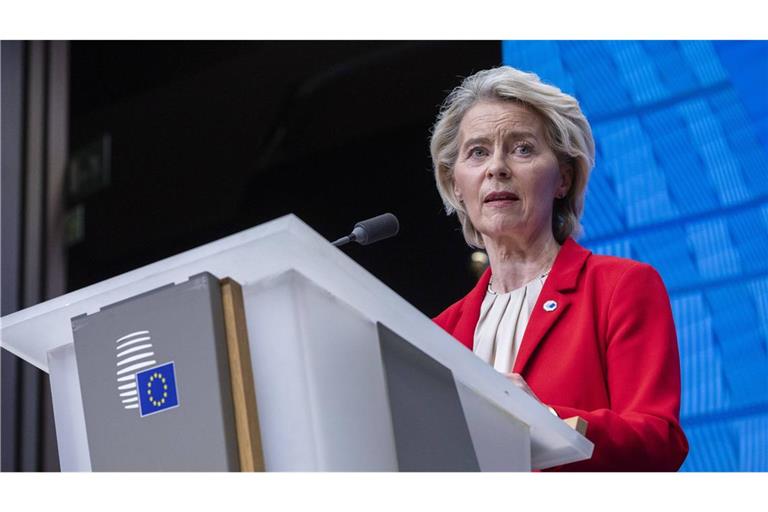 EU-Kommissionspräsidentin Ursula von der Leyen und Indiens Premierminister Narendra Modi teilten die Einigung auf den Handelsdeal in Neu-Delhi mit (Archivbild).