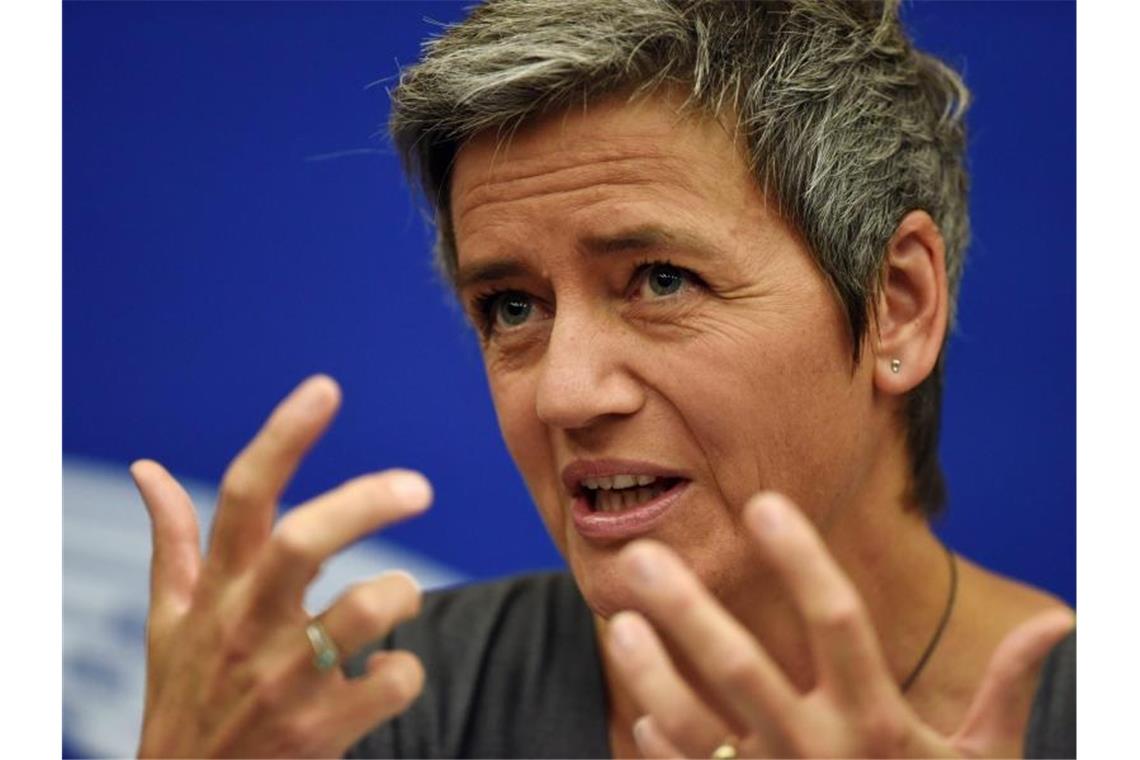 Vestager wirft BMW, Daimler und VW „Foul-Spiel“ vor