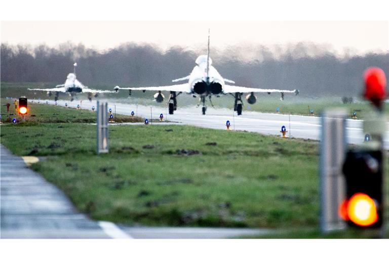 Eurofighter der Alarmrotte sind am Montag zu einem Einsatz gestartet (Archivbild).