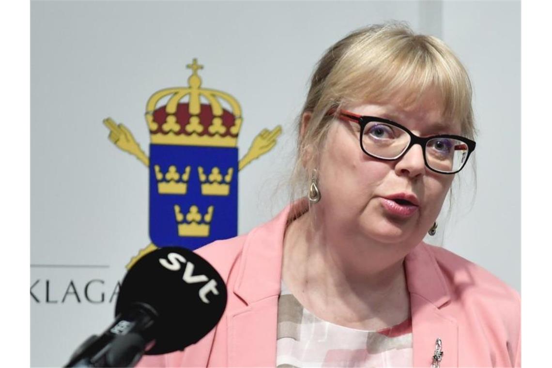 Eva-Marie Persson, stellvertretende Chefanklägerin, spricht auf einer Pressekonferenz. Foto: Anders Wiklund/TT News Agency