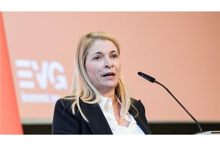 Evelyn Palla, Vorstandsvorsitzende der Deutschen Bahn, ist nun auch Aufsichtsratsvorsitzende der Infrastrukturtochter DB InfraGo.