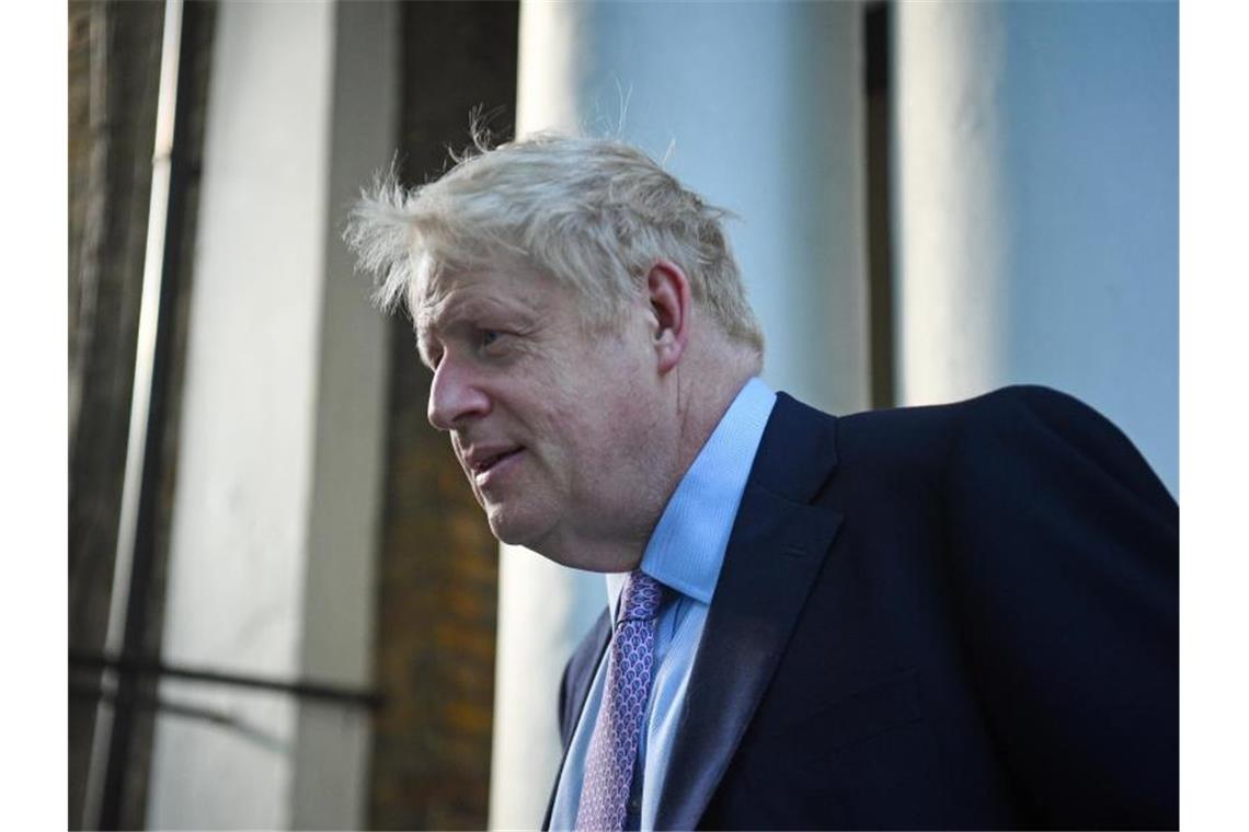 Rennen um May-Nachfolge: Hunt wird Johnson-Herausforderer Ex-Außenminister Boris Johnson vor seinem Haus in Südlondon. Foto: Kirsty O'connor/PA Wire