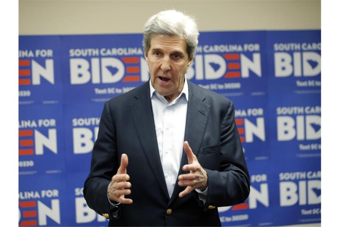 Ex-Außenminister John Kerry soll Klimabeauftragter im neuen US-Kabinett werden. Foto: Gerald Herbert/AP/dpa