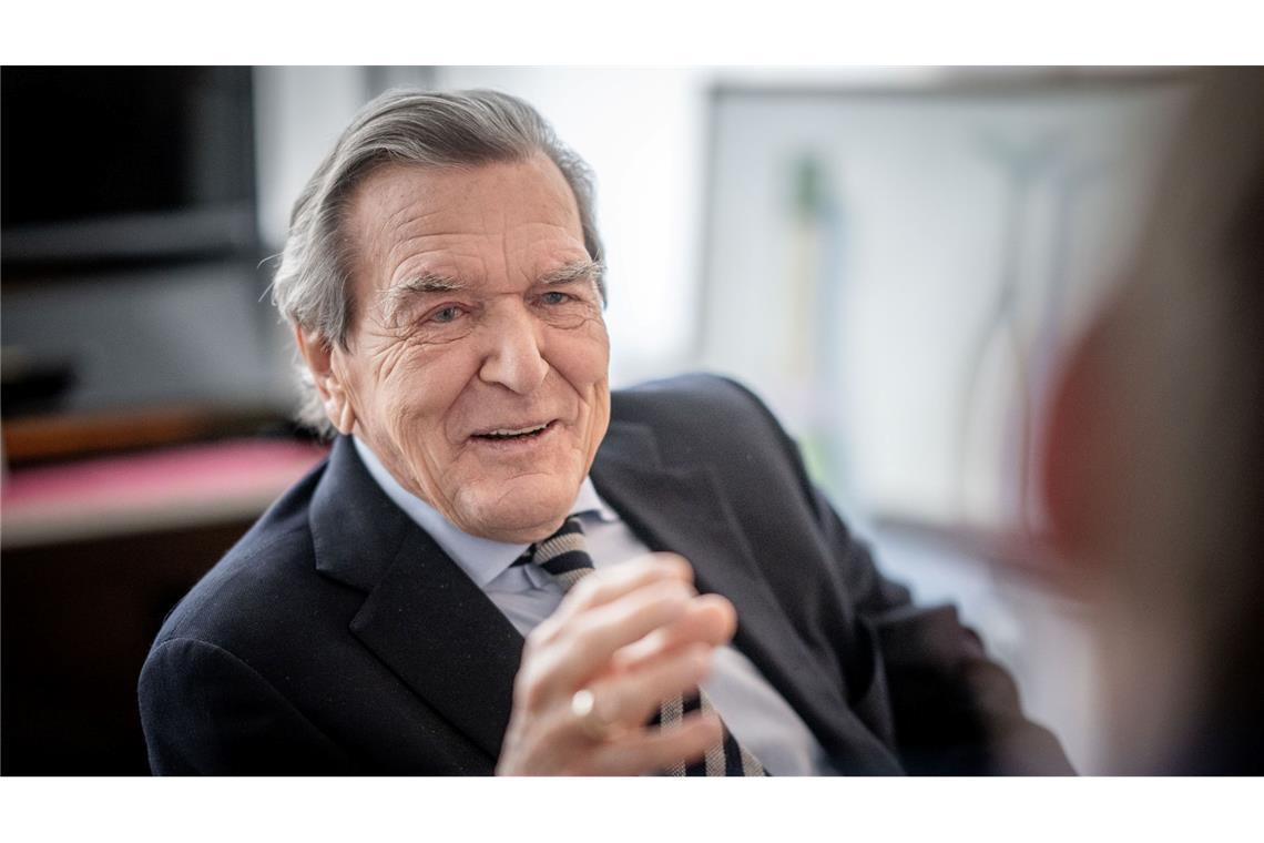 Ex-Bundeskanzler Schröder wurde von Putin als möglicher Vermittler ins Spiel gebracht. (Archivbild)