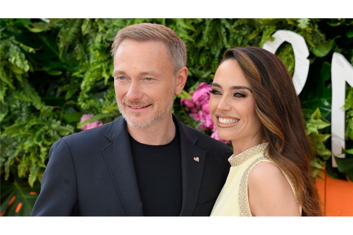 Ex-Finanzminister Christian Lindner widmet sich heute auch Vaterpflichten - er hat ein Baby mit der Journalistin Franca Lehfeldt. (Archivbild)