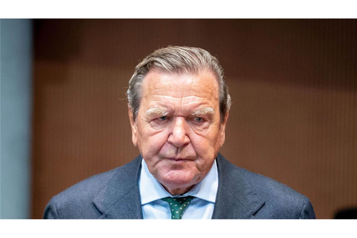 Schröder will per Video vor Untersuchungsausschuss aussagen Ex-Kanzler Gerhard Schröder bietet an, per Video auszusagen. (Archivbild)