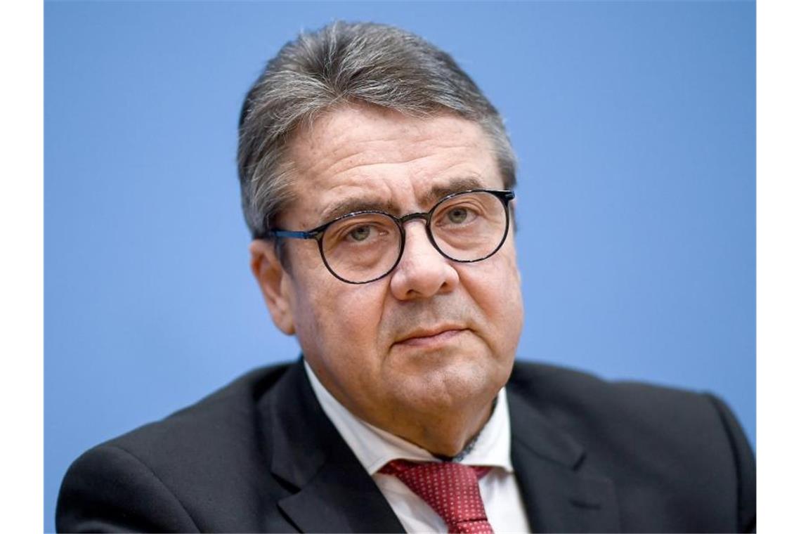 Gabriel kritisiert Nein der SPD zu Autoprämie