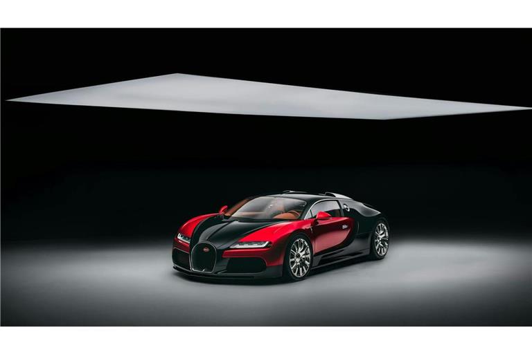 Exklusives Einzelstück: Das schwarz-rote Coupé ist von der Karosserie bis zum Interieur ganz den Wünschen des Kunden angepasst.