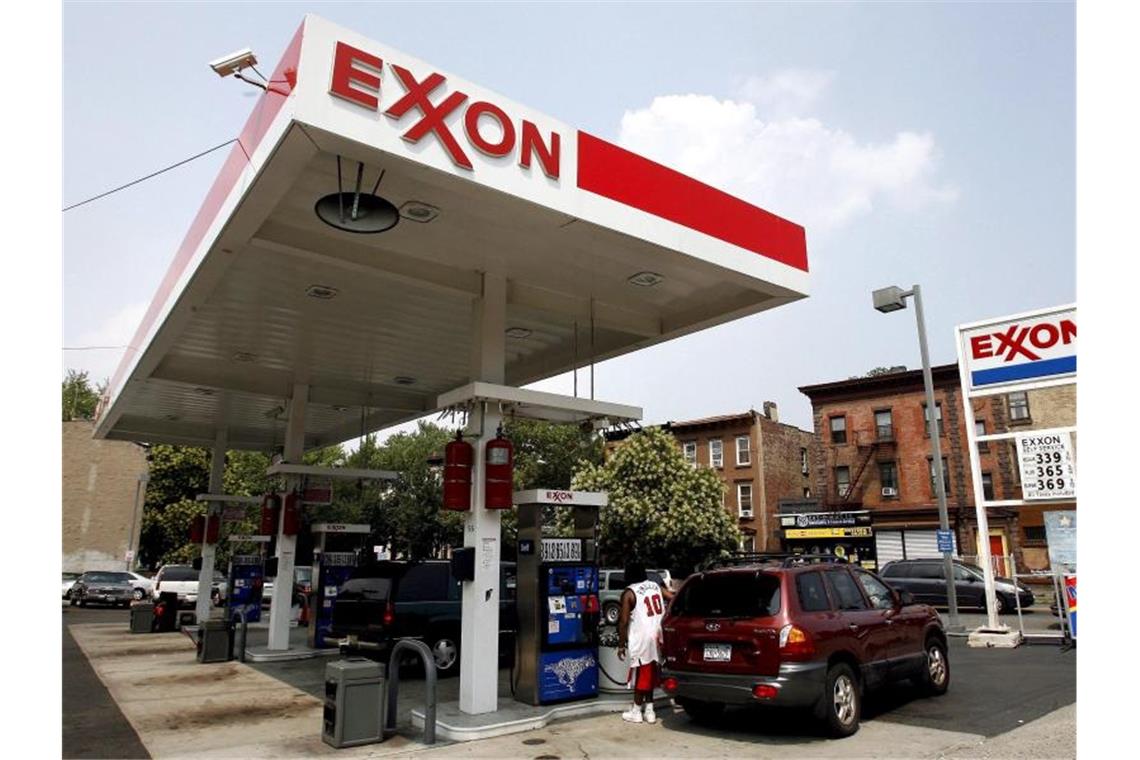 US-Ölriese Exxon zieht sich aus Russland zurück Exxon verurteilt „Russlands militärische Aktionen“ in der Ukraine. Foto: Justin Lane/EPA FILE/dpa
