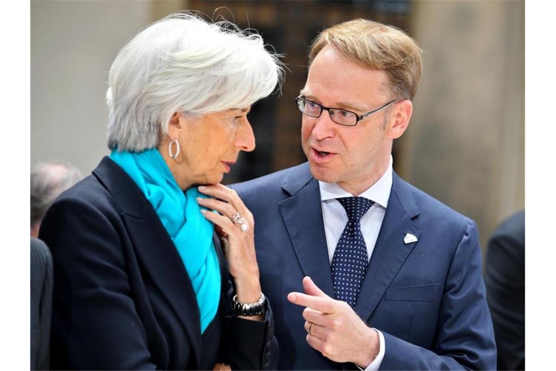 EZB-Präsidentin Christine Lagarde und Bundesbankpräsident Jens Weidmann während des G7-Finanzministertreffens im Residenzschloss in Dresden in 2015. Foto: Jan Woitas/dpa-Zentralbild/dpa
