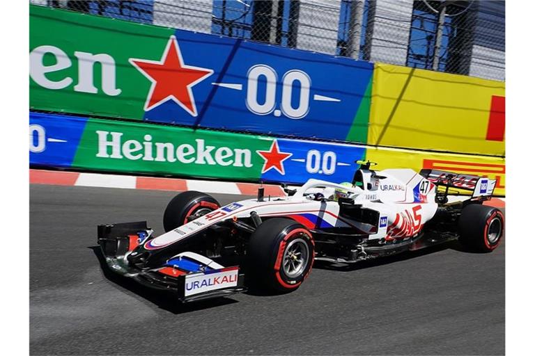 Fährt das erste Mal in der Königsklasse in Monaco: Haas-Pilot Mick Schumacher. Foto: Hasan Bratic/dpa