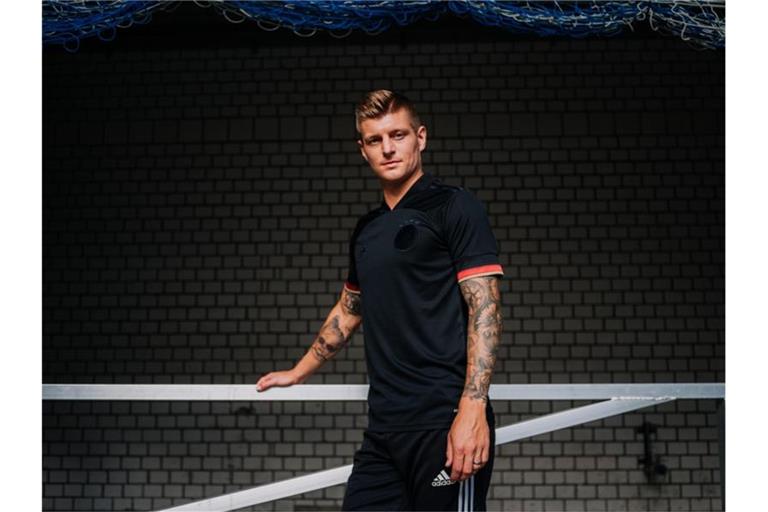 Fällt für die Länderspiele aus: Toni Kroos. Foto: DFB/adidas/dpa