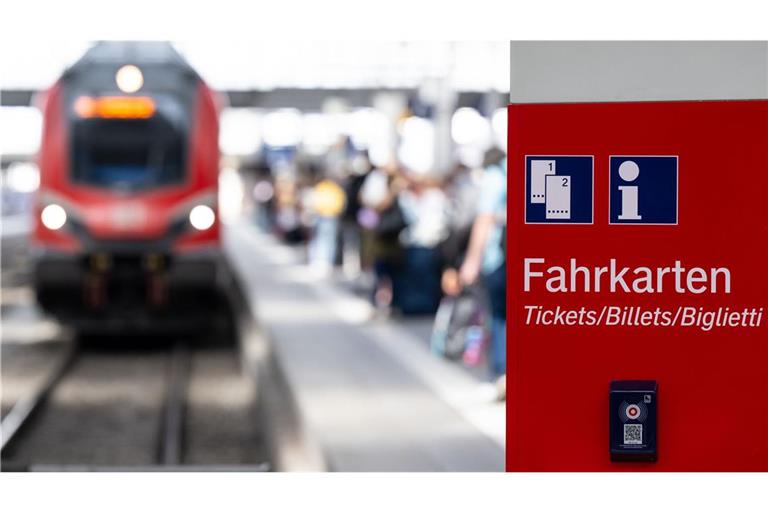 Fahrgäste in München müssen sich auf Verspätungen und Ausfälle einstellen. (Symbolbild)
