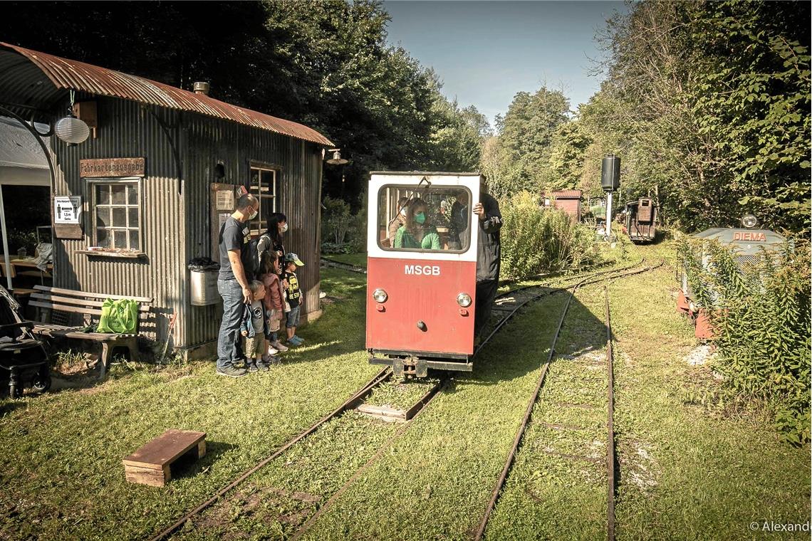 Fahrtag der MSGB Gartenbahn in Spiegelberg. Foto: A. Becher
