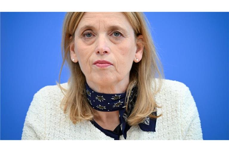 Familienministerin Prien ist für Social-Media-Beschränkungen für Kinder. (Archivbild)