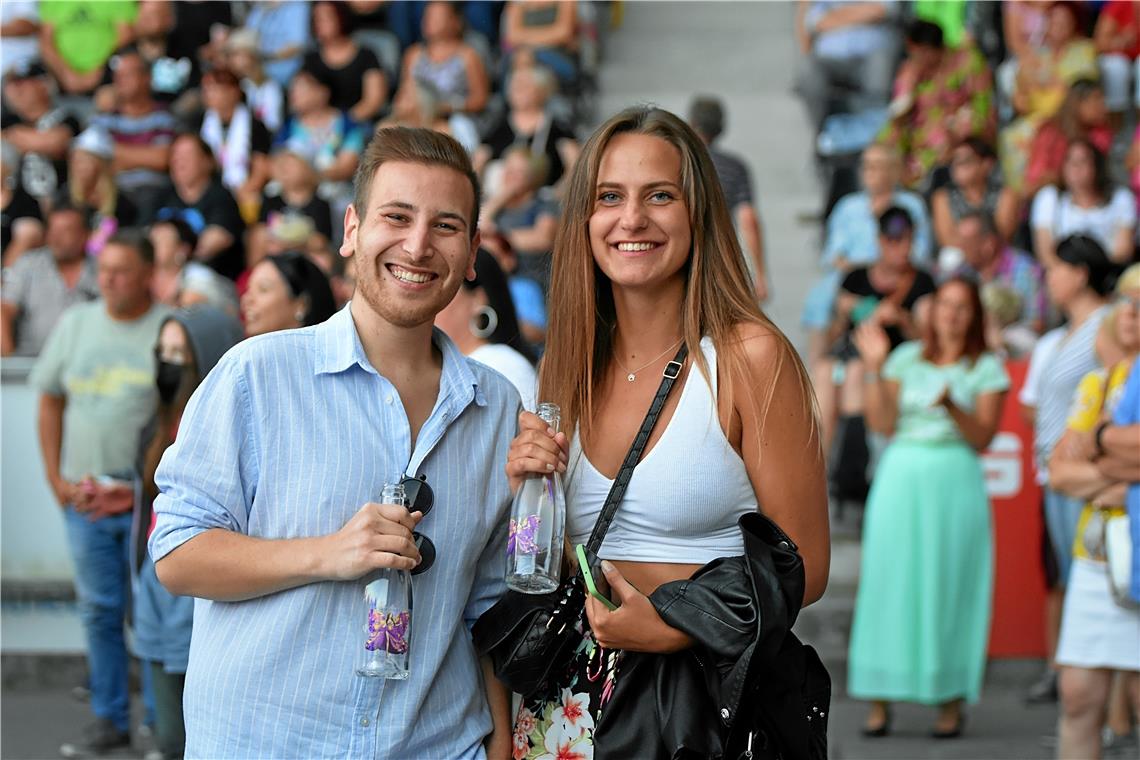 Fans beim Konzert am Samstag.