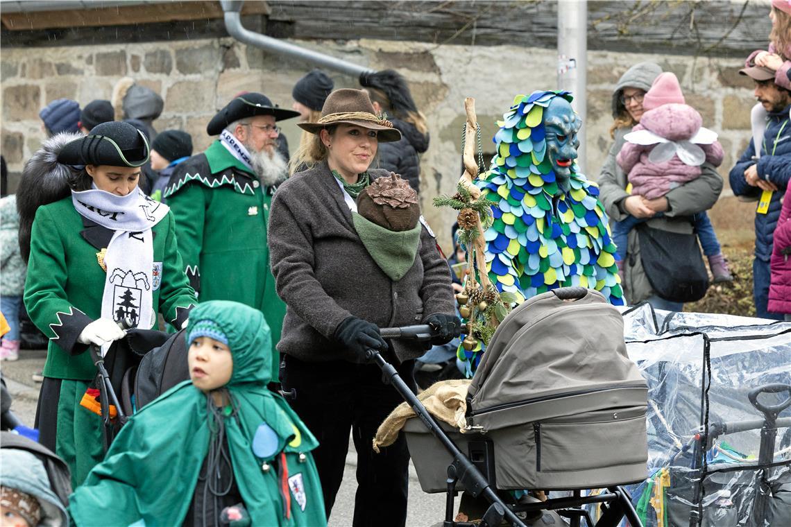 Faschingsumzug durch die Ortsmitte von Sulzbach an der Murr.