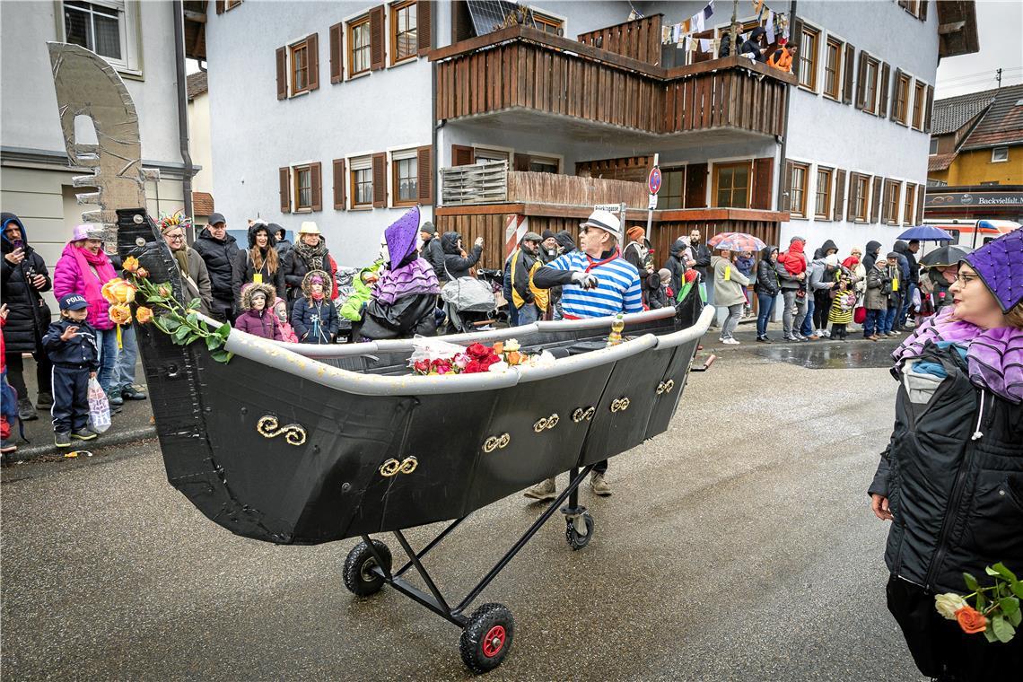 Faschingsumzug durch die Ortsmitte von Sulzbach an der Murr.