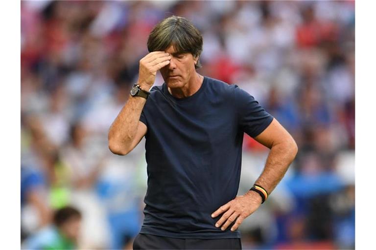 Fassungslos: Bundestrainer Joachim Löw nach dem WM-Aus in Russland. Foto: Andreas Gebert