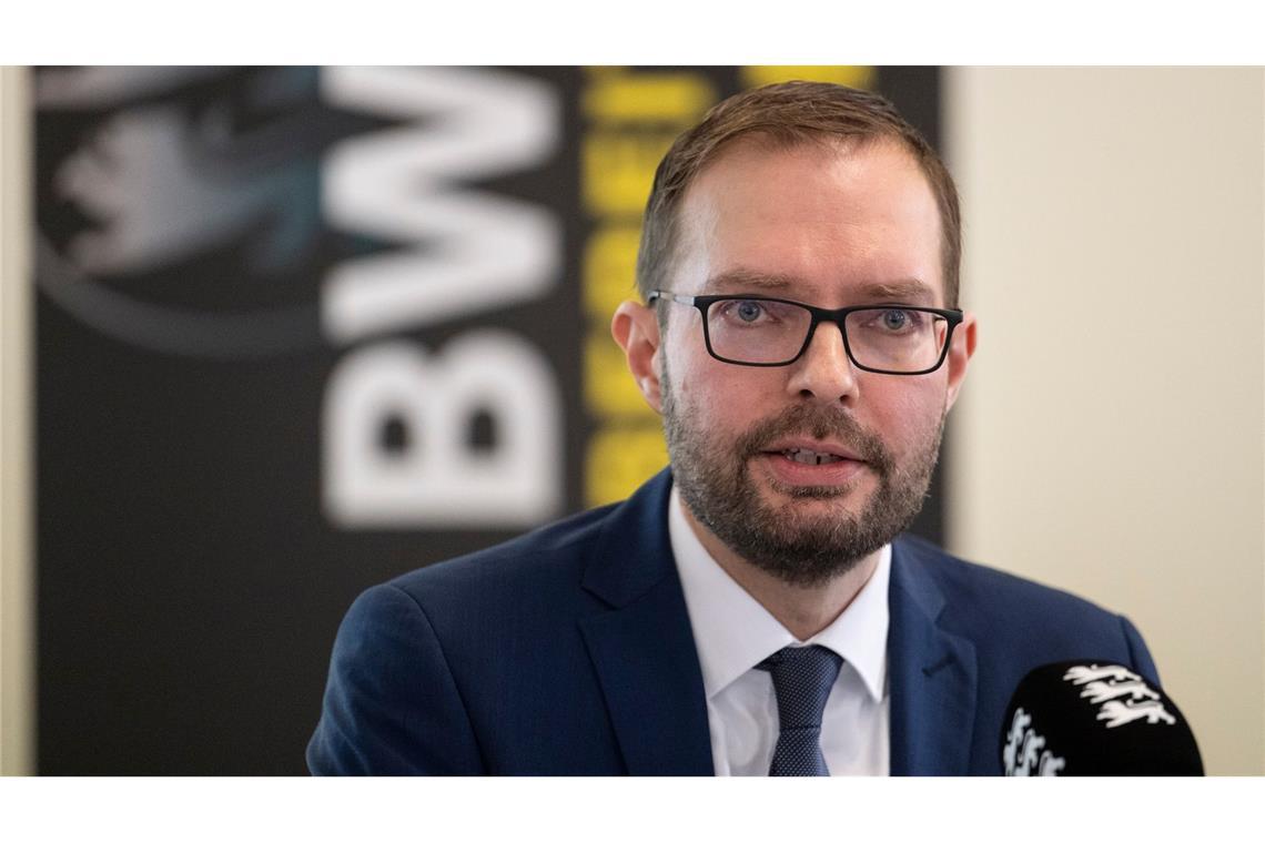 Fast alle untersuchten Anhänger der Szene hätten laut Studie "diagnostizierte psychische Erkrankungen oder Auffälligkeiten", sagt LKA-Staatsschützer Daniel Köhler.