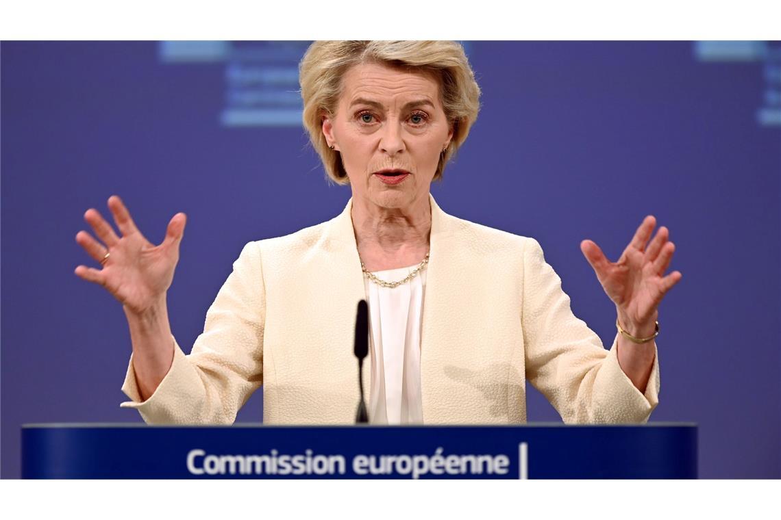 Von der Leyen schlägt EU-Budget von zwei Billionen Euro vor Fast die Hälfte des Haushalts soll nach Willen der Kommission in die Mitgliedsstaaten fließen und etwa an die Landwirtschaft und die strukturschwächsten Regionen gehen.