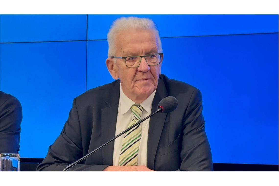 Ministerpräsident Kretschmann: „Das kann zu schweren Kollateralschäden führen“ „Fataler Irrtum“ – Winfried Kretschmann rügt Friedrich Merz.