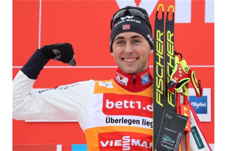 Favorit für den Weltcup in der nordischen Kombination in Seefeld ist der Norweger Jarl Magnus Riiber. Foto: Karl-Josef Hildenbrand/dpa
