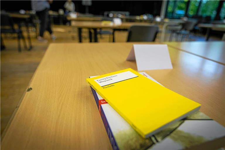 Fehlen die Lehrkräfte auf dem Arbeitsmarkt, nützen den Schulen auch die zusätzlichen Lehrstellen nichts. Symbolfoto: Alexander Becher