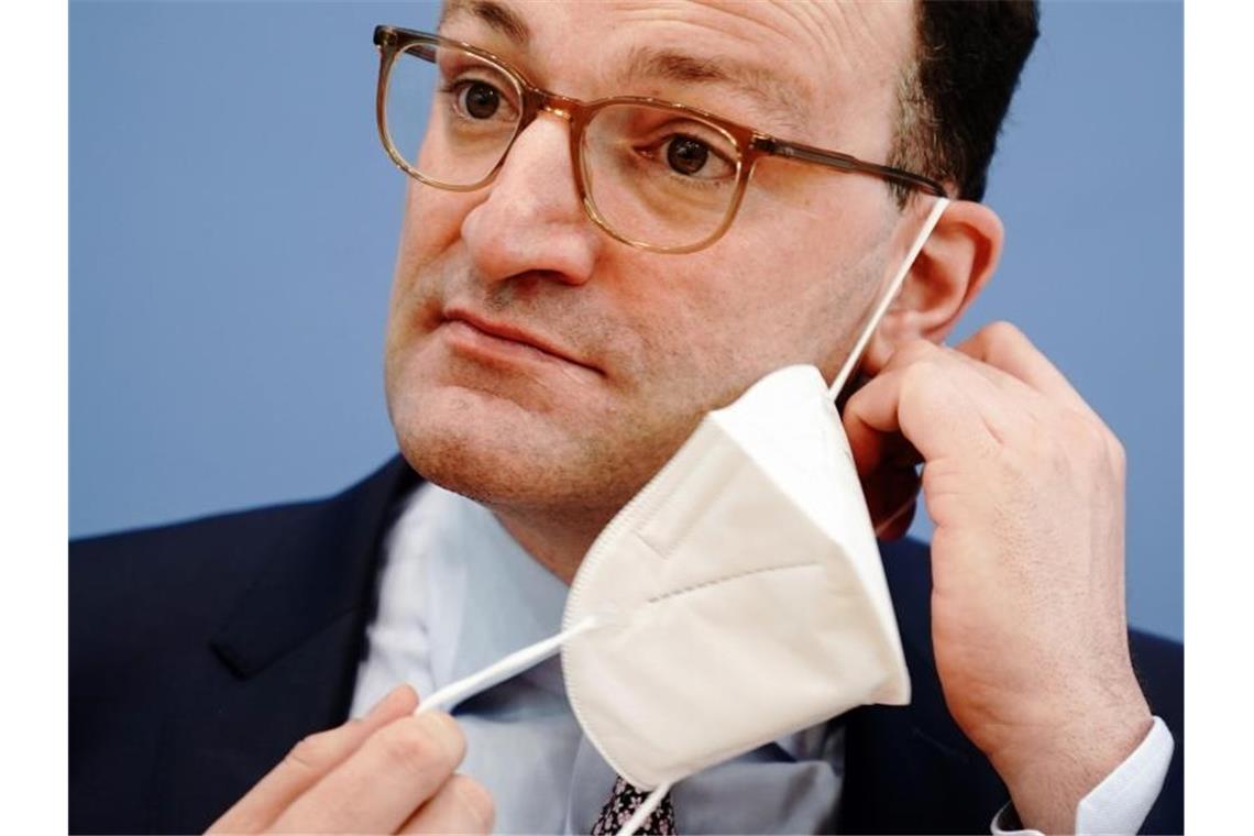 „Fehlen einer systematischen Mengensteuerung“: Das Gesundheitsministerium von Ressortchef Jens Spahn wird vom Bundesrechnungshof für die Beschaffung von Corona-Schutzmasken gerügt. Foto: Kay Nietfeld/dpa