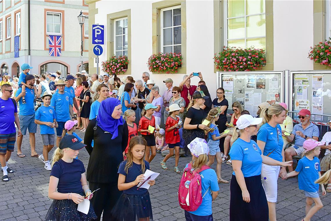 Feier zu 60 Jahre Städtepartnerschaft Murrhardt und Château-Gontier-sur-Mayenne ...