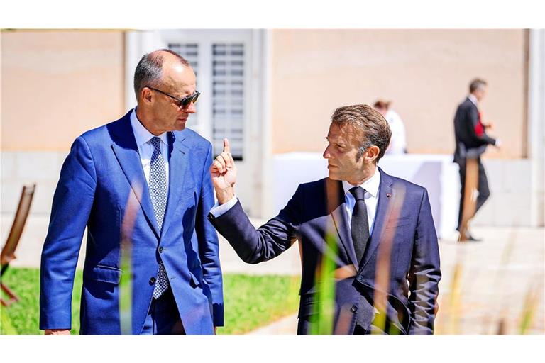 Feiern und arbeiten: Friedrich Merz zu Gast bei Emmanuel Macron