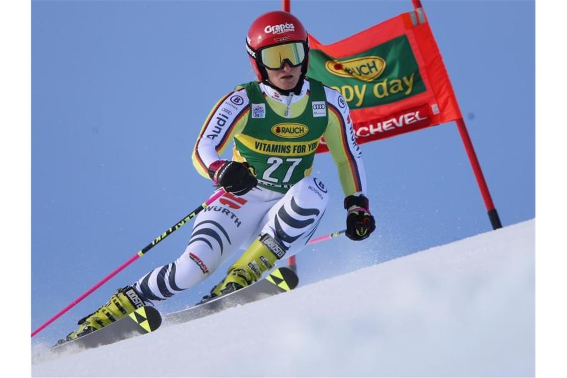 Ausrufezeichen zum Auftakt: Ski-Star Shiffrin brilliert Feierte ihr Comeback: Marlene Schmotz. Foto: Gabriele Facciotti/AP/dpa