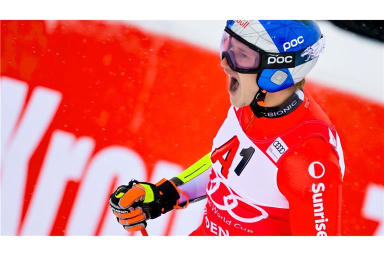 Deutsche Hoffnungsschimmer beim Sieg des Ski-Dominators Feierte in Sölden seinen 46. Weltcup-Sieg: Marco Odermatt.