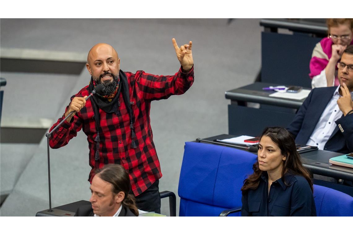 Ferat Kocak ist Sprecher der Linksfraktion für Antifaschismus und Antirassismus. (Archivbild)
