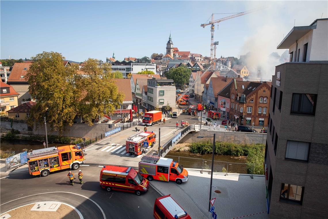 Feuer in der Innenstadt . Foto: A. Becher