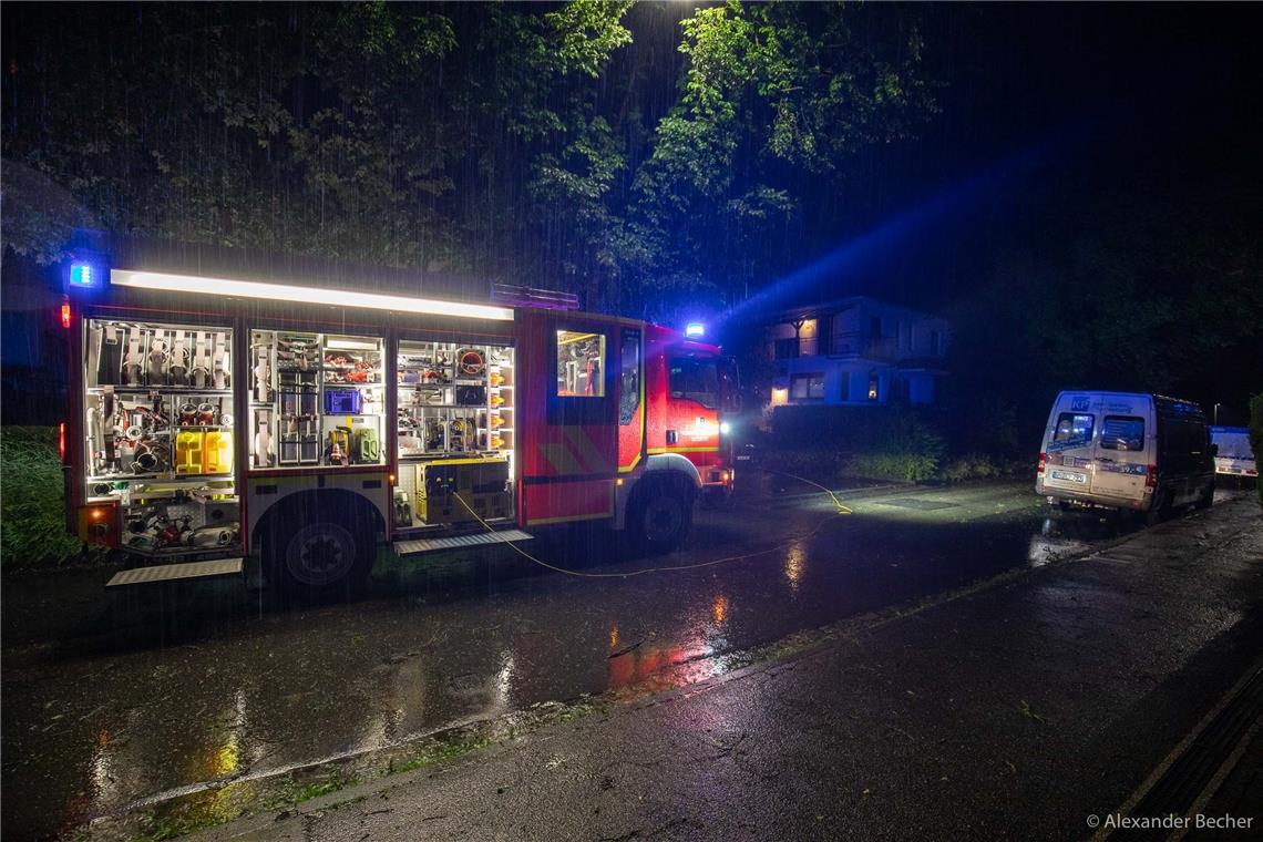 Feuerwehr in der Röntgenstrasse