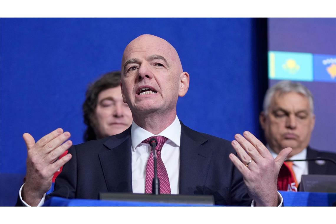FIFA-Präsident Gianni Infantino. Die FIFA hat den israelischen Fußballverband (IFA) unter anderem wegen Verstößen gegen Anti-Diskriminierungsregeln bestraft (Archivfoto).