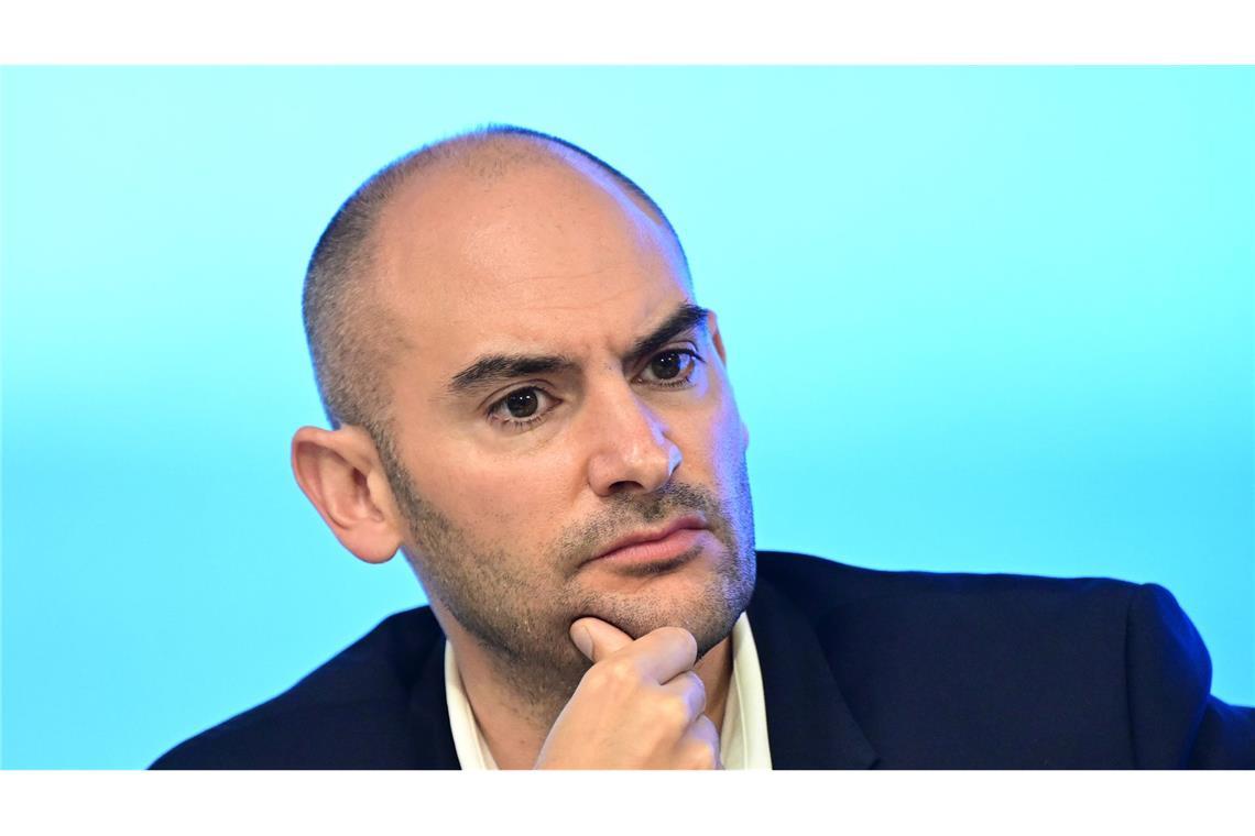 Finanzminister Danyal Bayaz (Grüne) sieht die Lage der Kommunen als große Herausforderung.