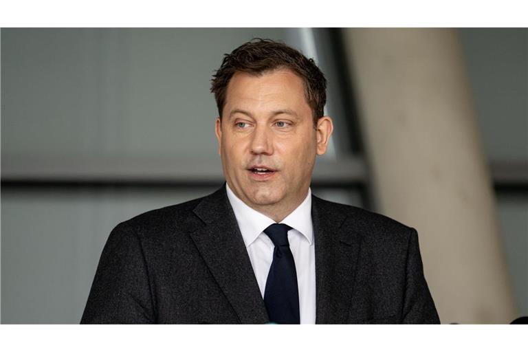 Finanzminister Klingbeil will die Regeln zur Selbstanzeige verschärfen.