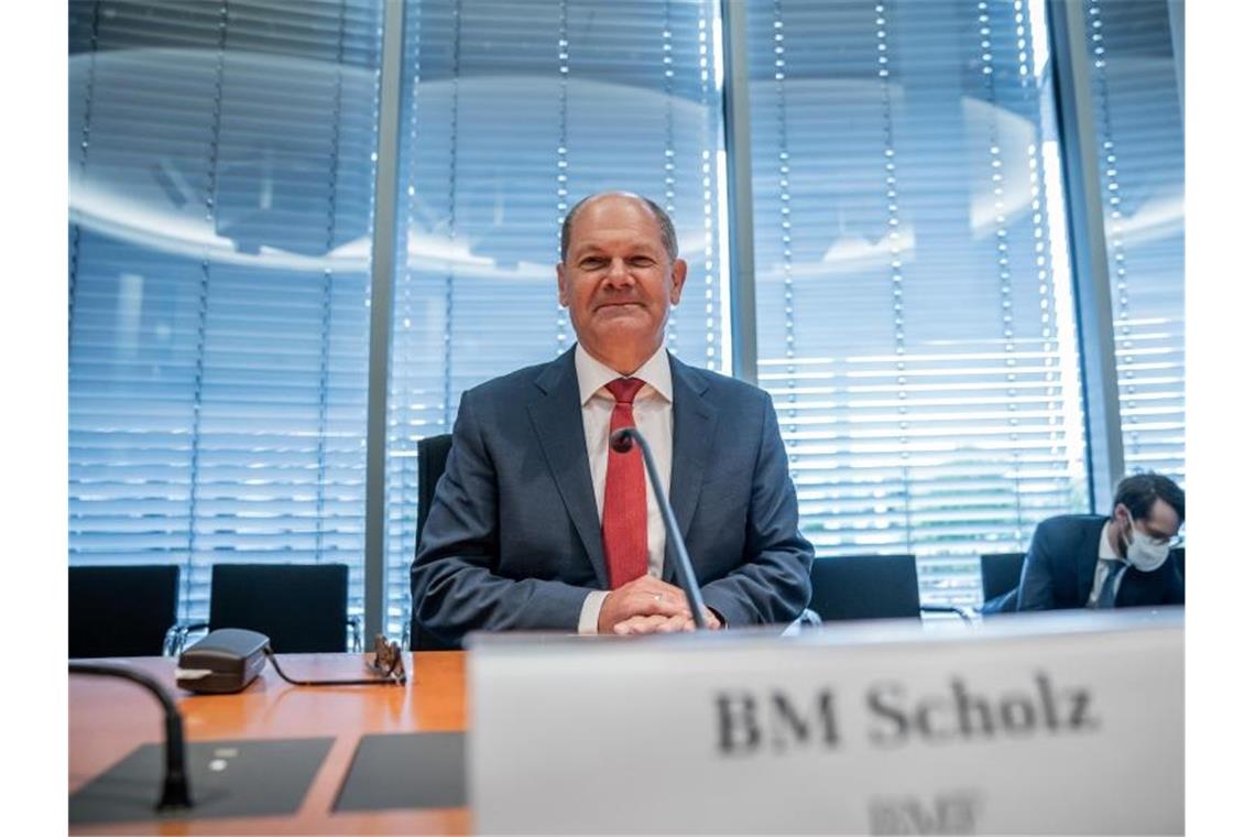 Finanzminister Olaf Scholz bei der Sitzung des Bundestags-Finanzausschusses zum Wirecard-Skandal. Foto: Michael Kappeler/dpa
