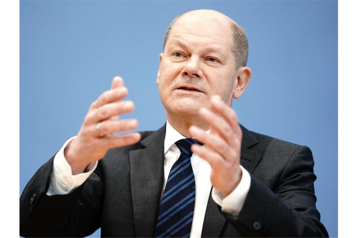 Finanzminister Olaf Scholz vergangene Woche während einer Pressekonferenz zu den wirtschaftlichen Auswirkungen der Coronakrise. Foto: Kay Nietfeld/dpa