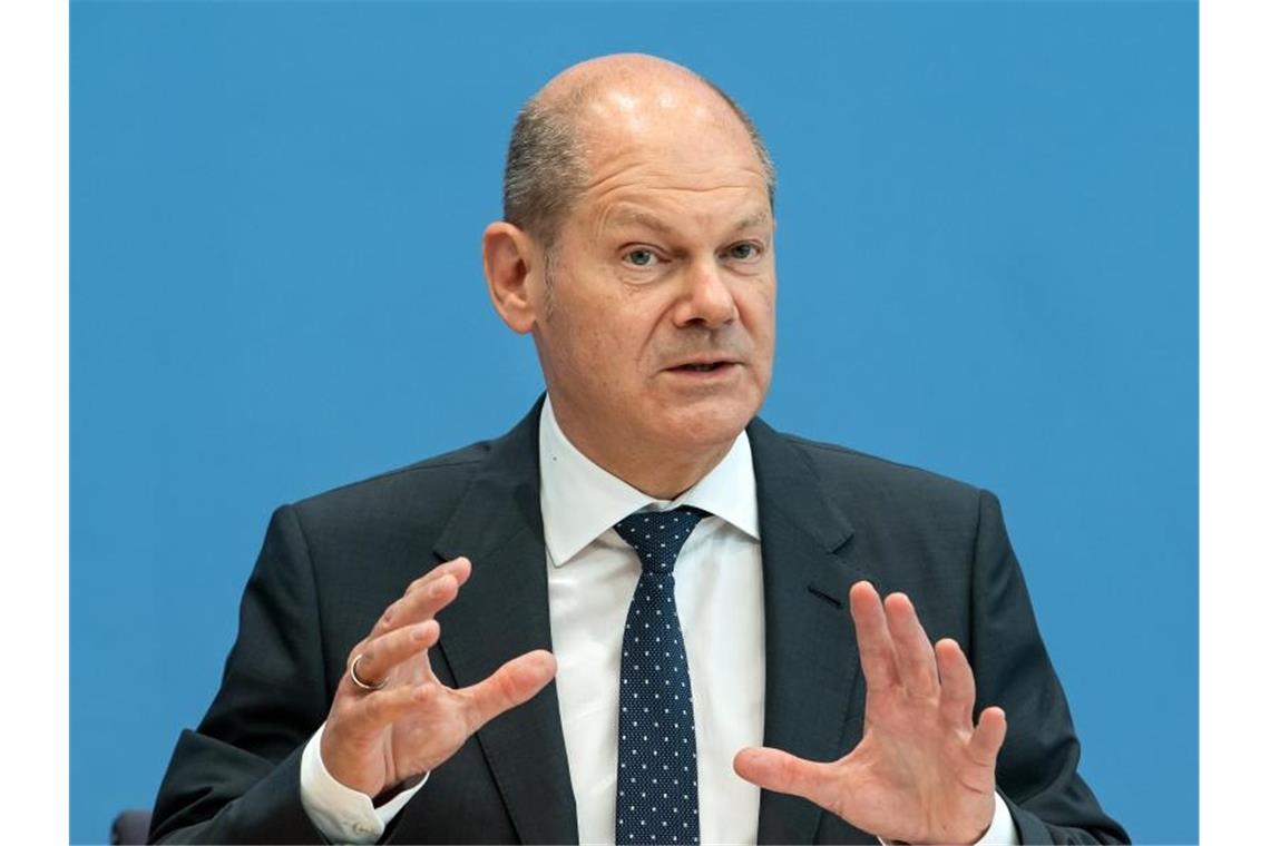 Haushaltsentwurf setzt auf Milliarden-Investitionen Finanzminister Scholz sieht Deutschland „vor einem beispiellosen Aufschwung“. Foto: Bernd von Jutrczenka/dpa