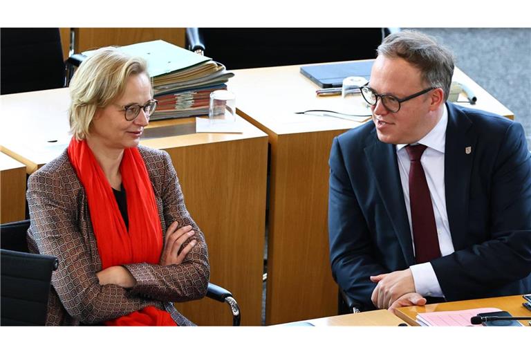 Finanzministerin Katja Wolf BSW und Ministerpraesident Prof. Dr. Mario Voigt CDU im Thüringer Landtag. (Archivbild)