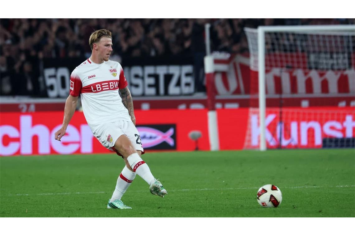 Finn Jeltsch (Note 2,5): Kam in der 65. Minute für Luca Jaquez als rechter Verteidiger ins Spiel, um angesichts der Führung für die nötige defensive Stabilität zu sorgen. Das gelang mit einem fokussierten Auftritt ohne Patzer.