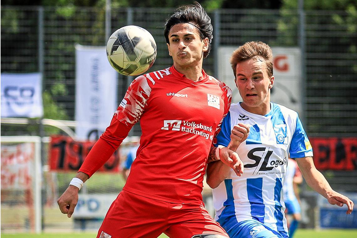 Flavio Santoro (links) hat das 1:0 der TSG erzielt. Archivfoto: Alexander Becher