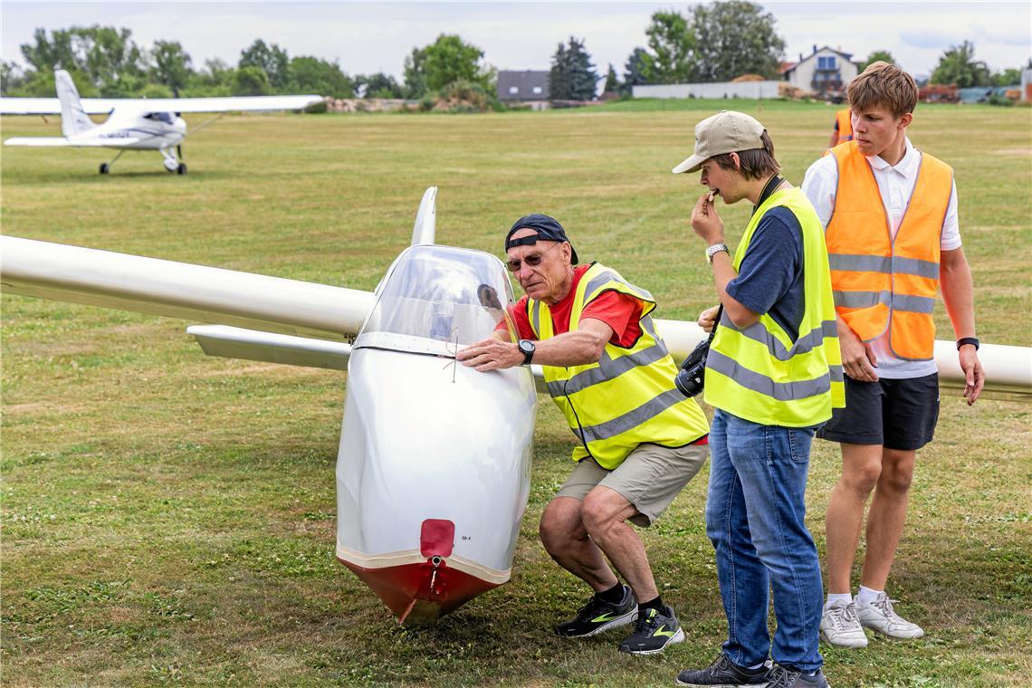 Fliegerfest 2025 der Segelfliegergemeinschaft Backnang auf dem Flugplatz Völkles...